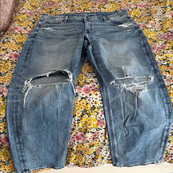 American Eagle Outfitters Denim - American Eagle Outfitters Relaxed Distressed Light Blue Jeans